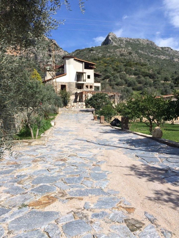 9 Bedroom Stone Villa in 4680 m2 Private Land in Selcuk