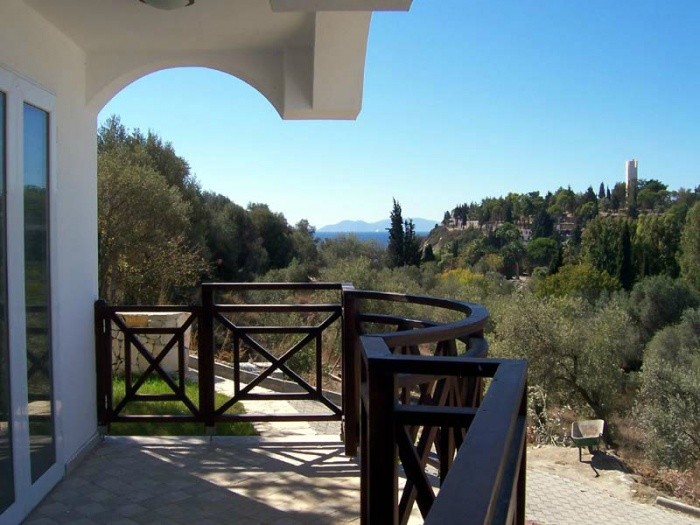 ОТДЕЛЬНАЯ ВИЛЛА С ВИДОМ НА МОРЕ В КУШАДАСЫ.