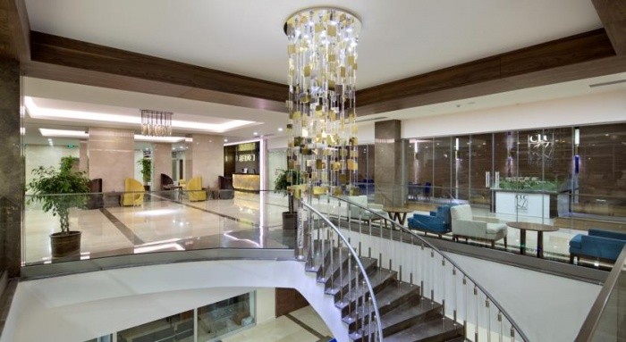 Роскошная полностью меблированная квартира с 1 спальней в Ramada Resort Kusadasi