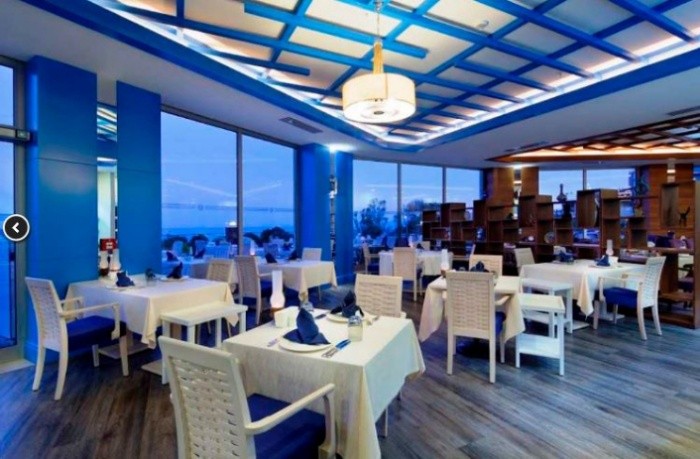 Роскошная полностью меблированная квартира с 1 спальней в Ramada Resort Kusadasi