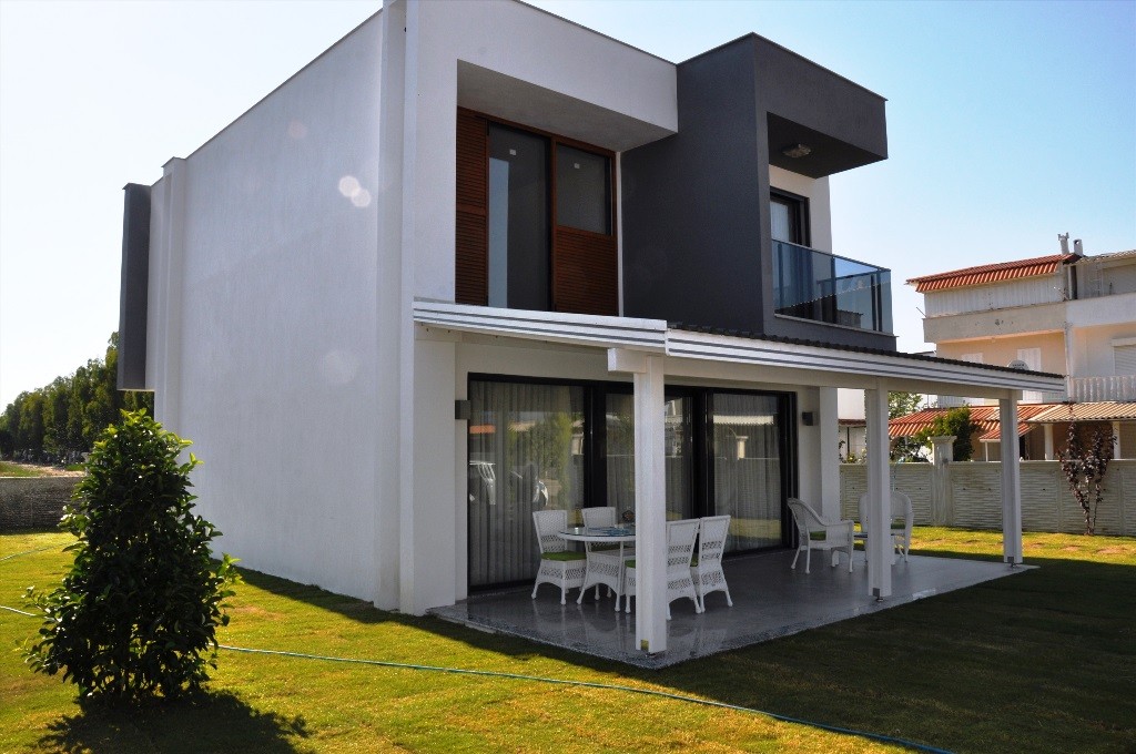 3 Bedroomed Villas for Sale in Long Beach Davutlar Kusadasi