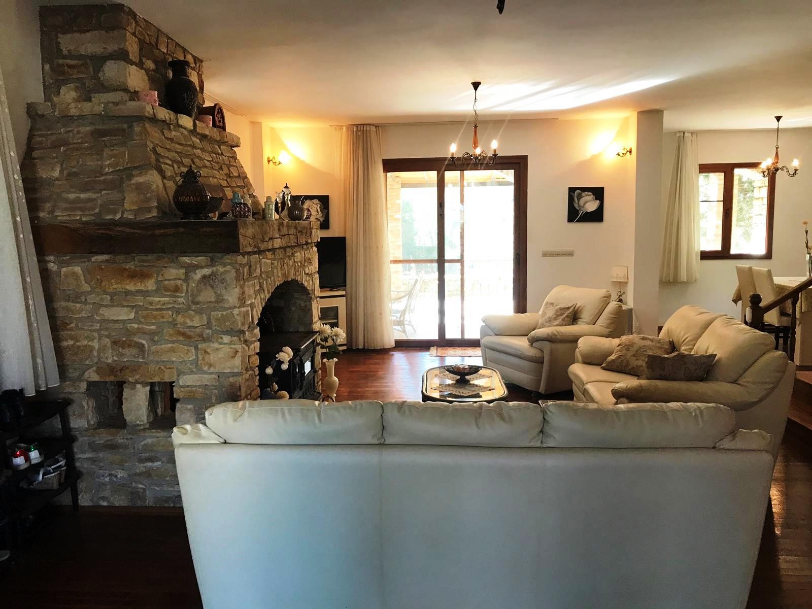 Detached Stone Villa with Private Garden Private Pool in Kusadasi