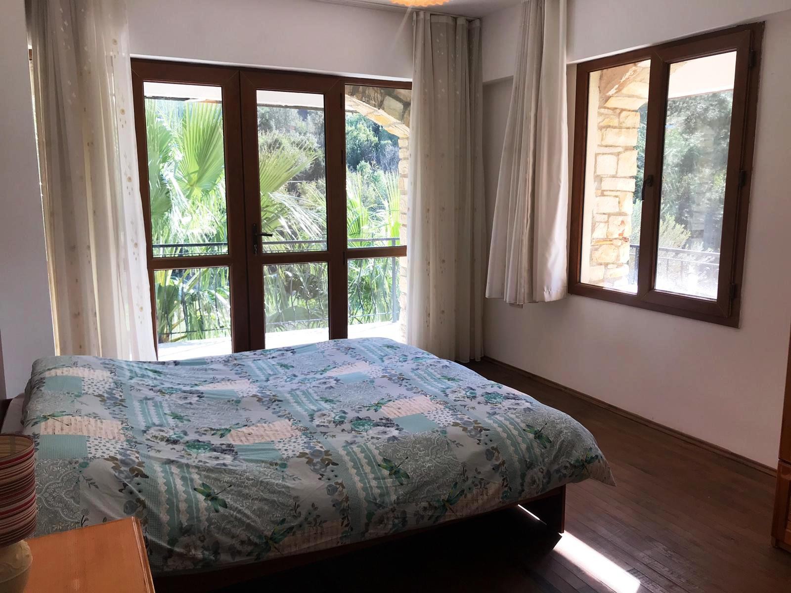 Detached Stone Villa with Private Garden Private Pool in Kusadasi