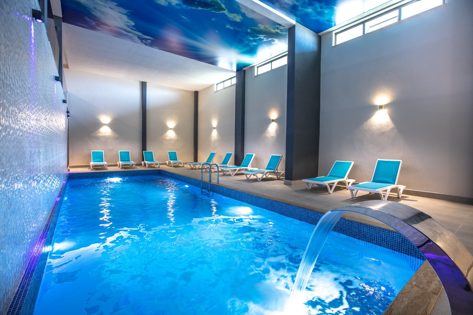 НОВАЯ КВАРТИРА 3+1 В КУШАДАСЫ.