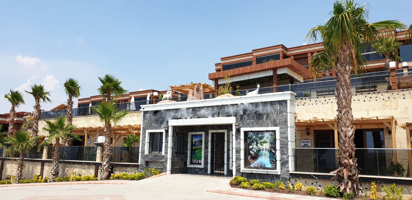 ЭЛИТНЫЕ КВАРТИРЫ В ПРЕСТИЖНОМ КОМПЛЕКСЕ В КУШАДАСЫ.