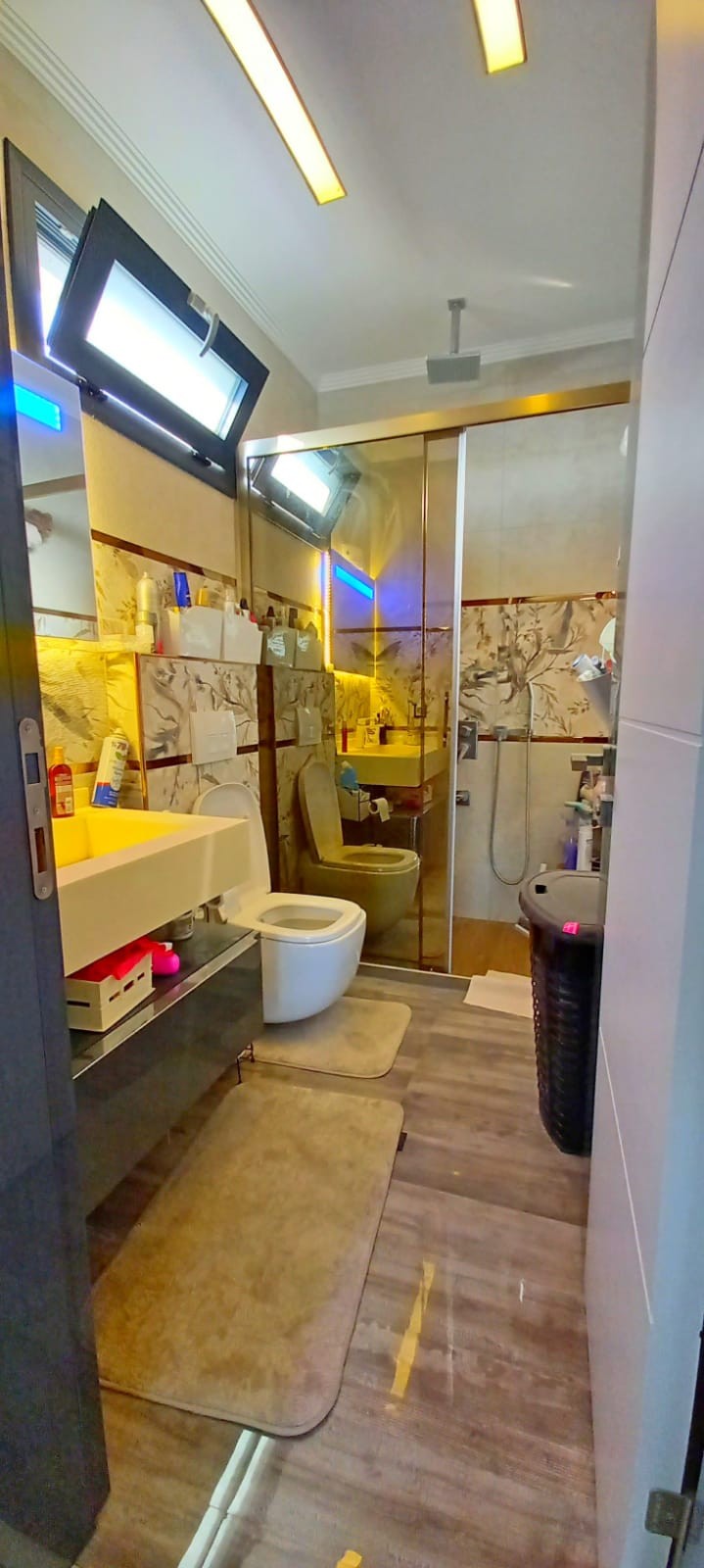 CLOSE TO THE CENTRUM LUXURY BRAND NEW VILLA