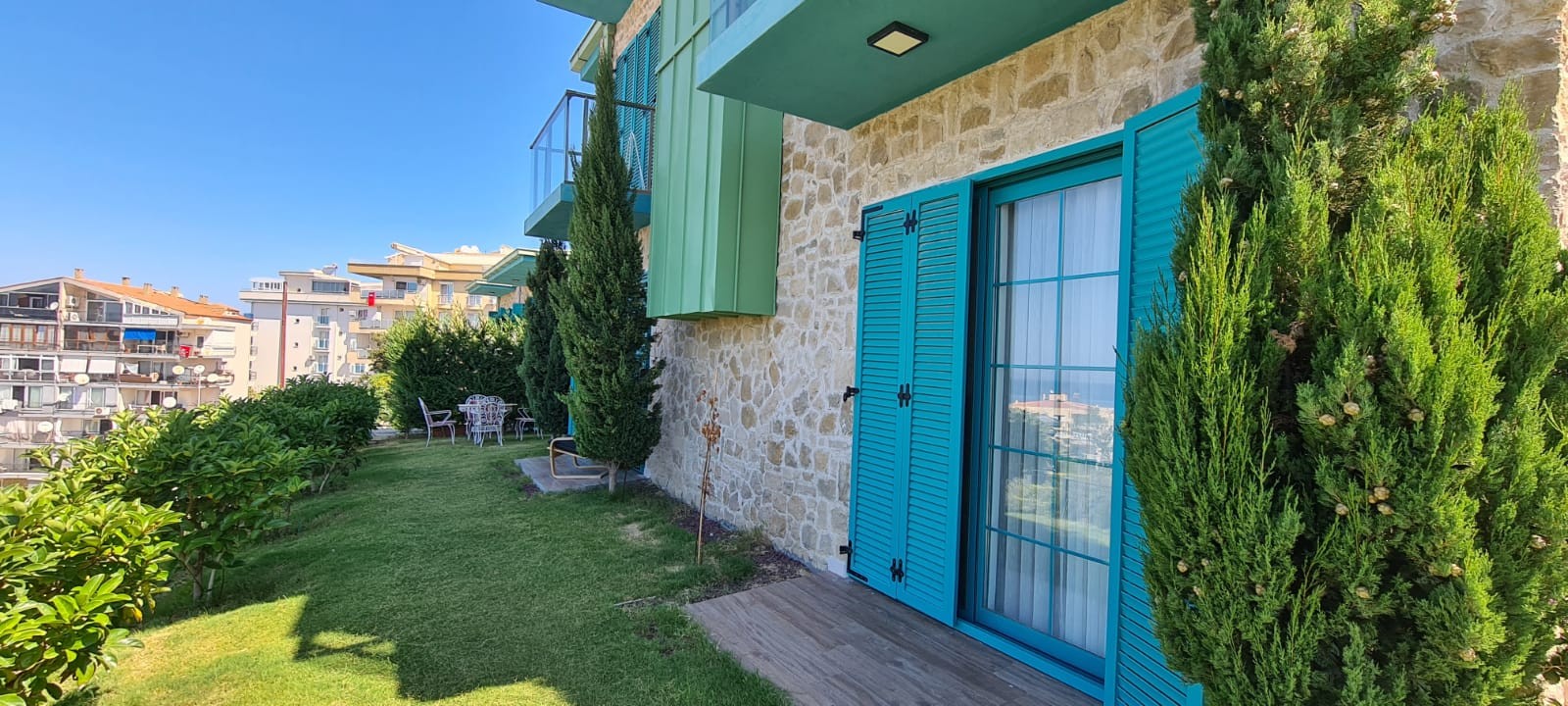 KUSADASI MARINA GARDEN FLOOR LUX FULLY FURNISHED BRAND NEW RESIDENCE