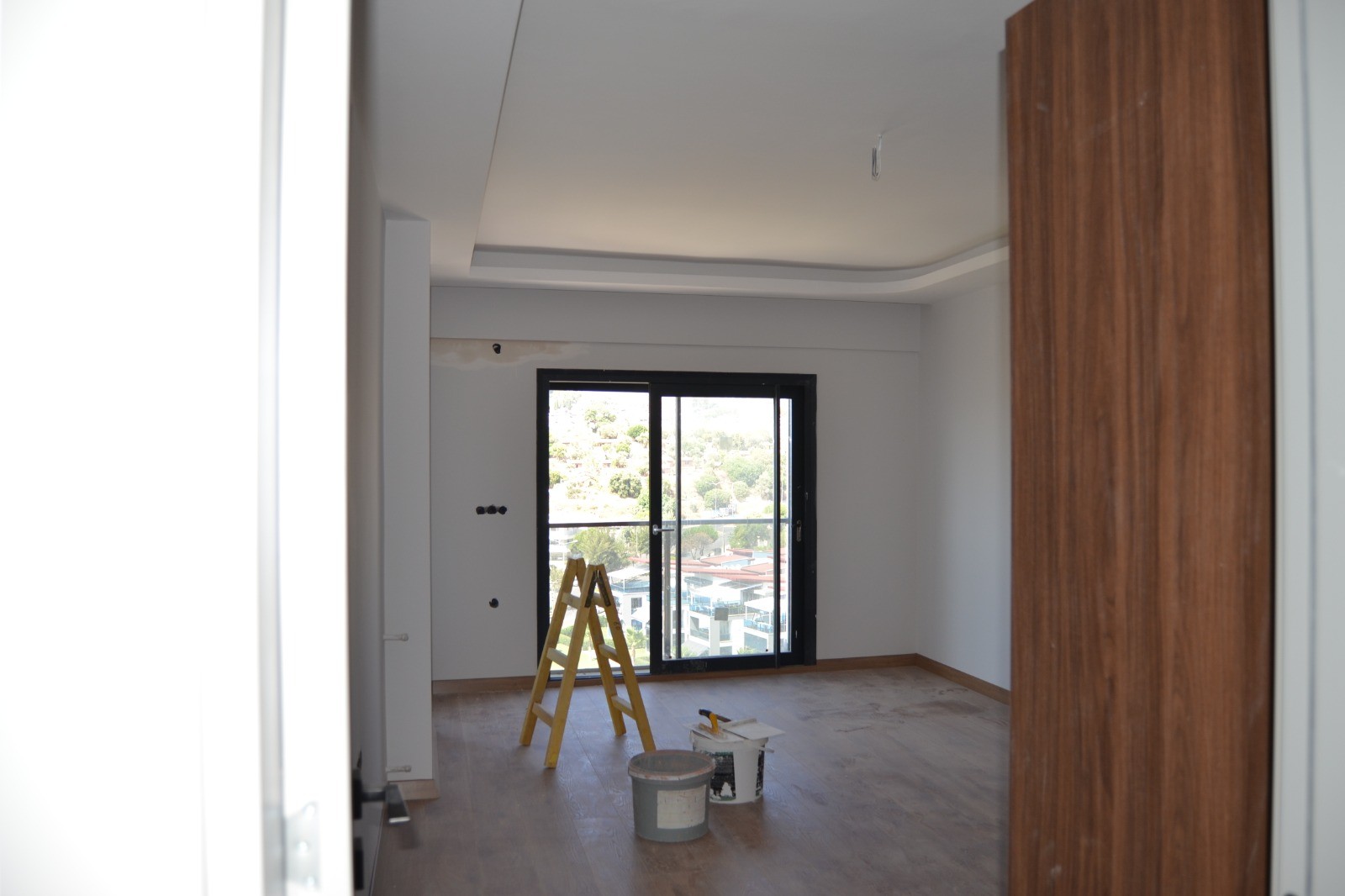 GREAT OPPORTUNITY LADIES BEACH 1+1 2+1 KEY READY APARTMENTS