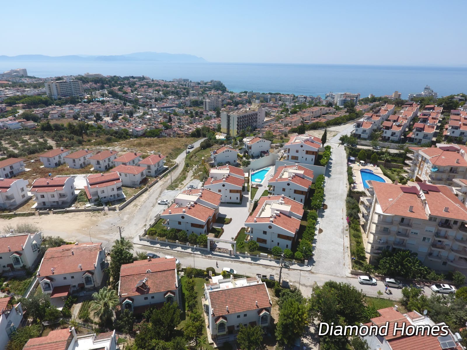 LADIES BEACH  BRAND NEW 2 BEDROOM APARTMENT FOR SALE