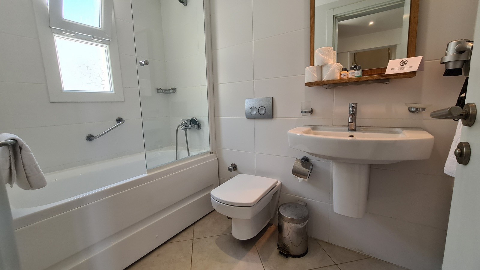 2 Bed Furnished Penthouse Apartment in Golf & Spa Resort in Kusadasi