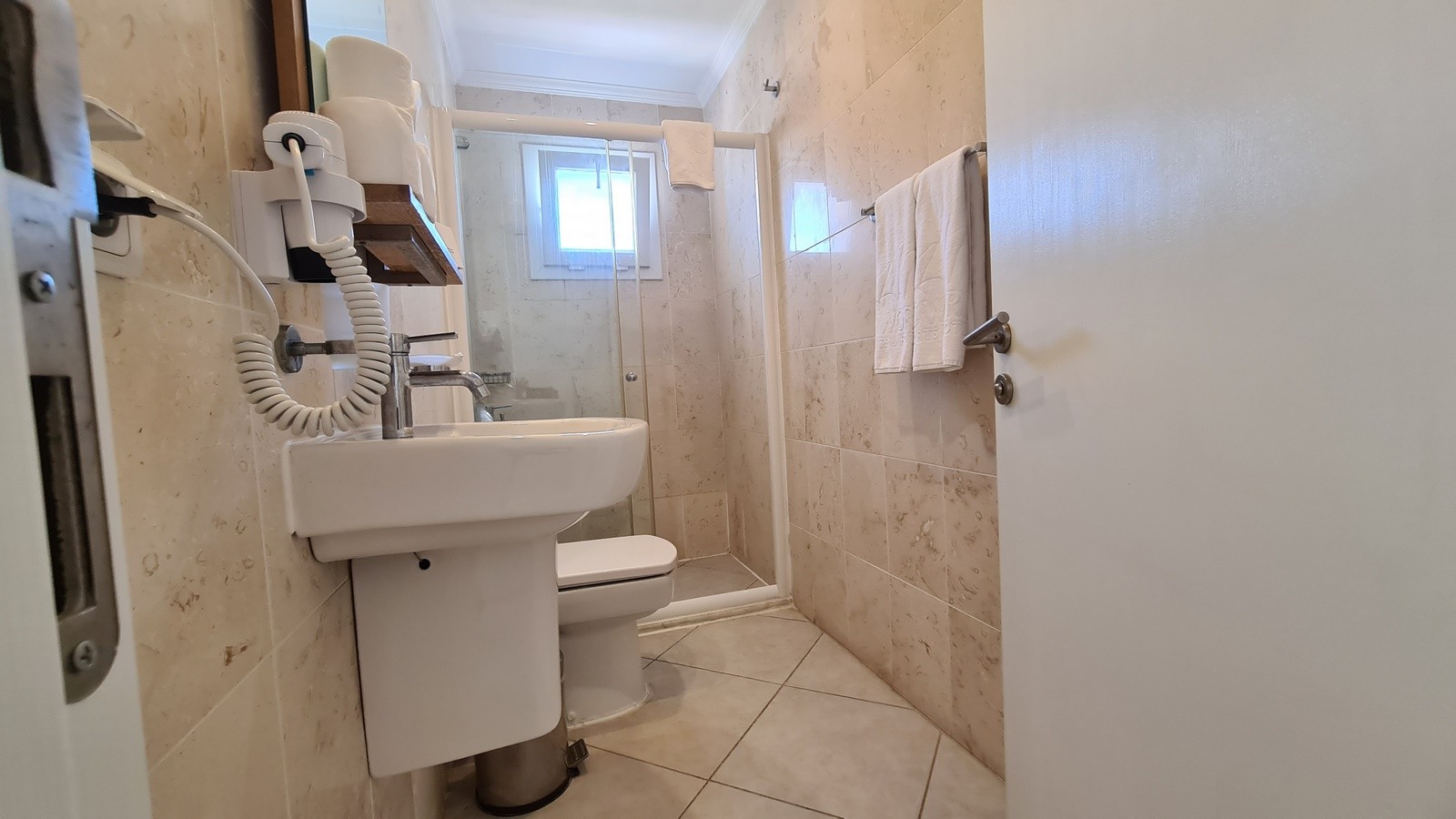 2 Bed Furnished Penthouse Apartment in Golf & Spa Resort in Kusadasi