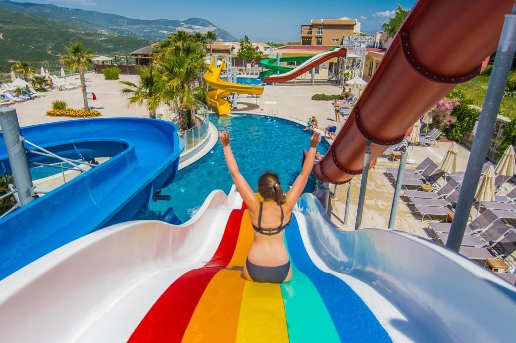 2 Bed Furnished Penthouse Apartment in Golf & Spa Resort in Kusadasi