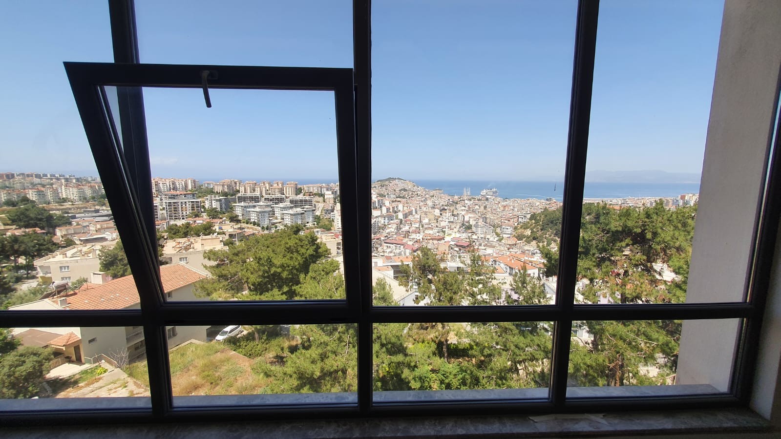 SEA VIEWED 3 BED APARTMENT FOR SALE IN KUSADASI