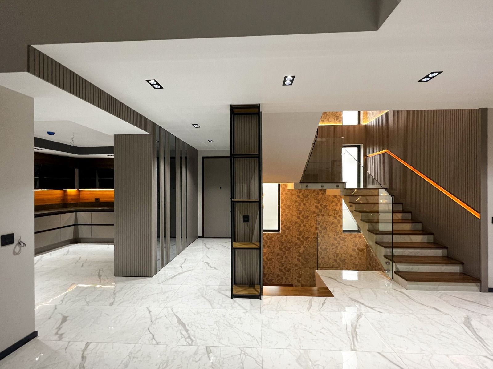 LUX PREMIUM QUALITY PRIVA VILLA'S IN TOWN CLOSE TO THE MALL & SEASIDE KUSADASİ