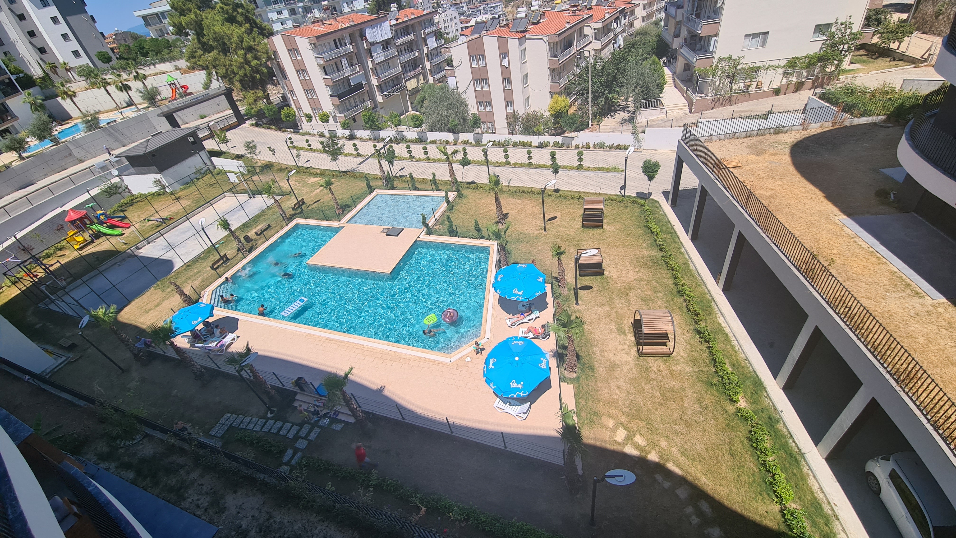 Exceptional Apartment Offering Modern Comfort and Luxury with Pool, 2 Bedrooms, and Balcony