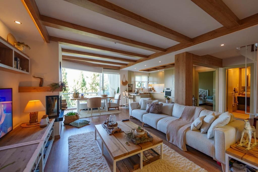 Sea View Penthouse Duplex: Where Scandinavian and Bohemian Styles Converge into a Living Space Beyond Urban Life