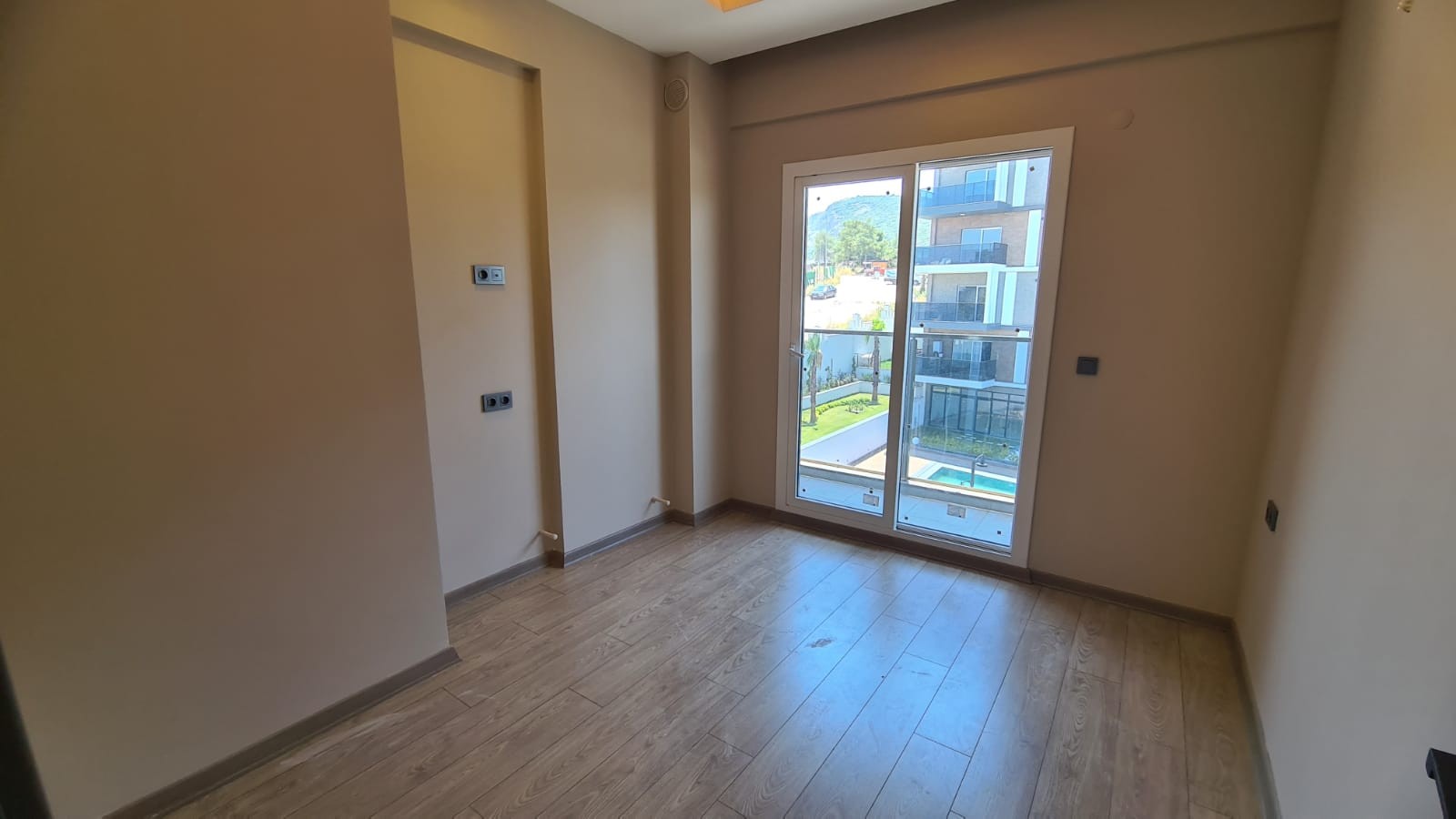 Exceptional 3-Bedroom Apartment for Your Modern Comfort