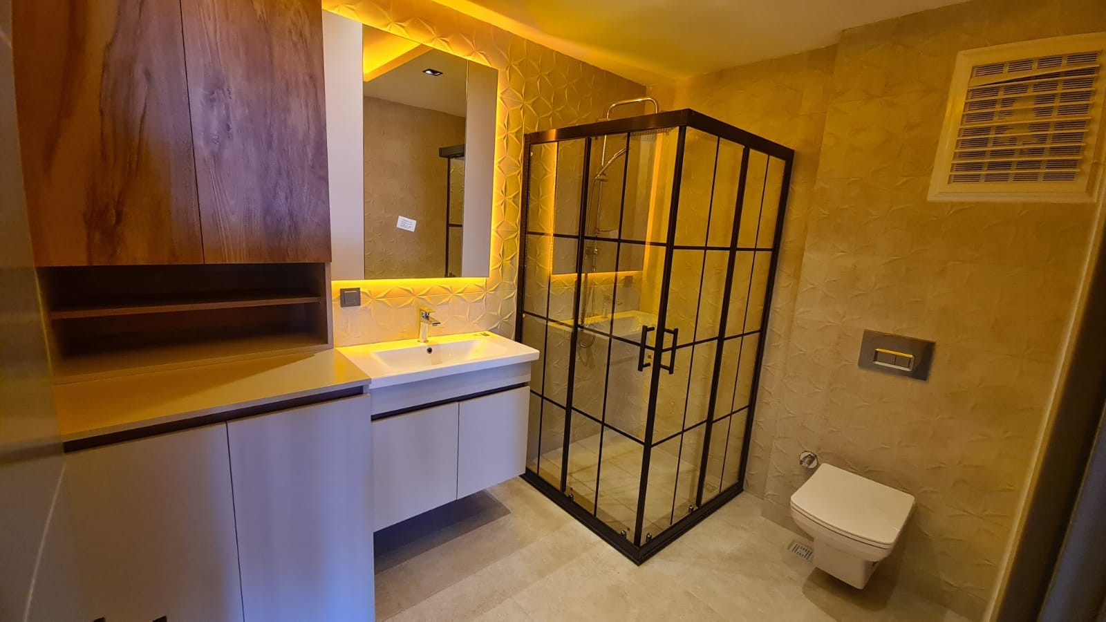 Exceptional 3-Bedroom Apartment for Your Modern Comfort