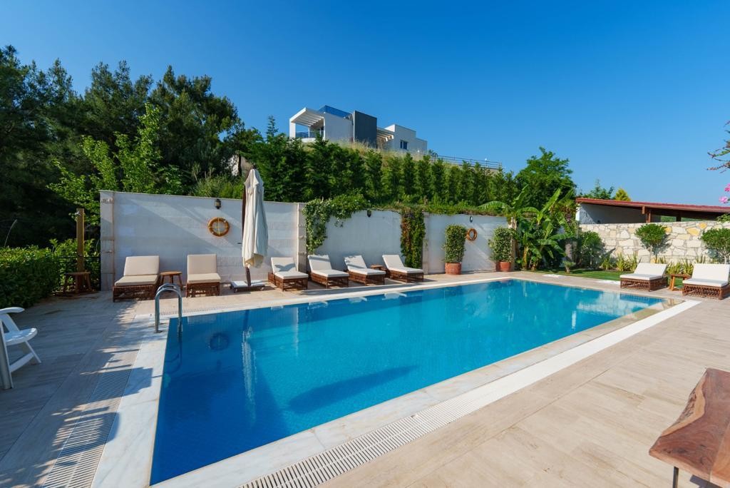 Stunning Farmhouse with Sea and Nature Views For Sale