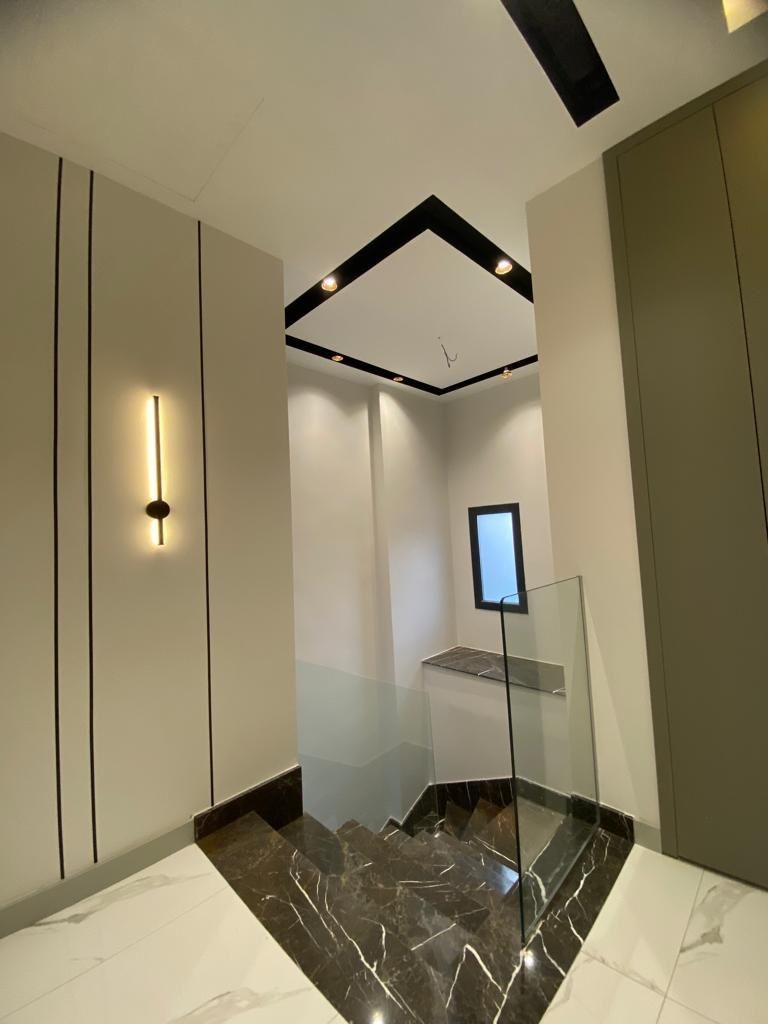 Luxurious and Modern House Equipped with Technology for Sale