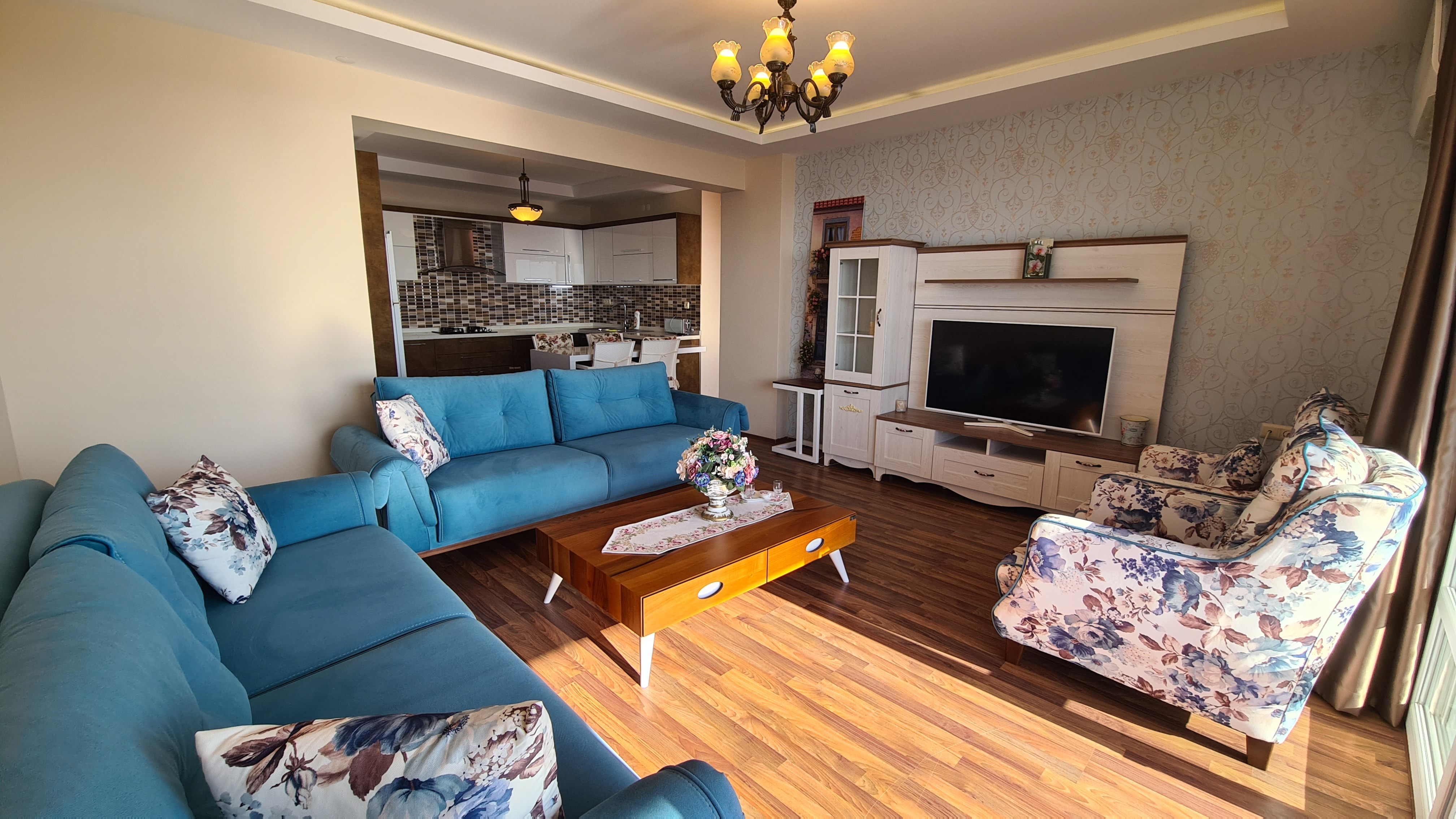 Fully furnished 3+1 flat with full sea view in the Aegean neighborhood
