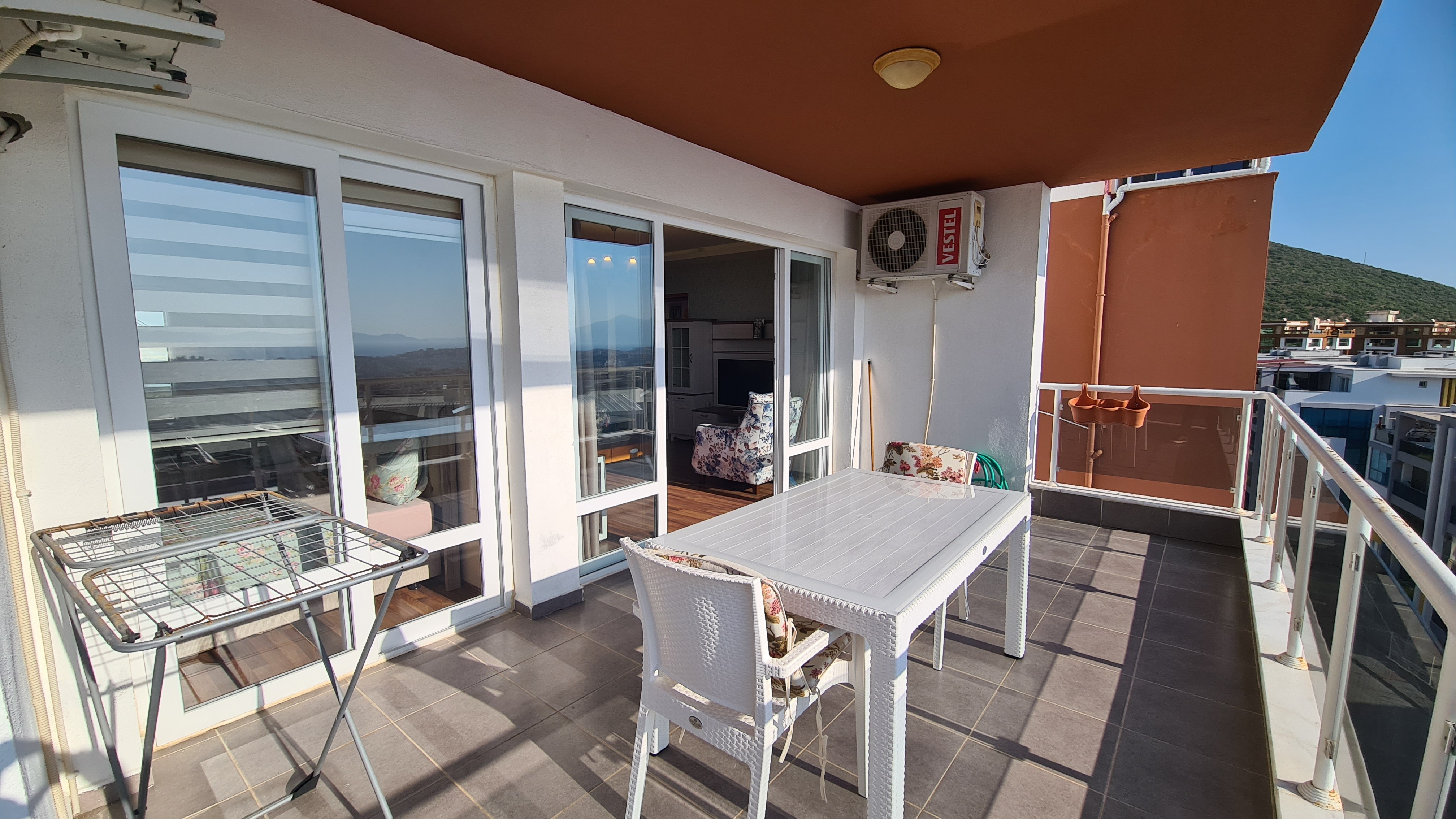 Fully furnished 3+1 flat with full sea view in the Aegean neighborhood