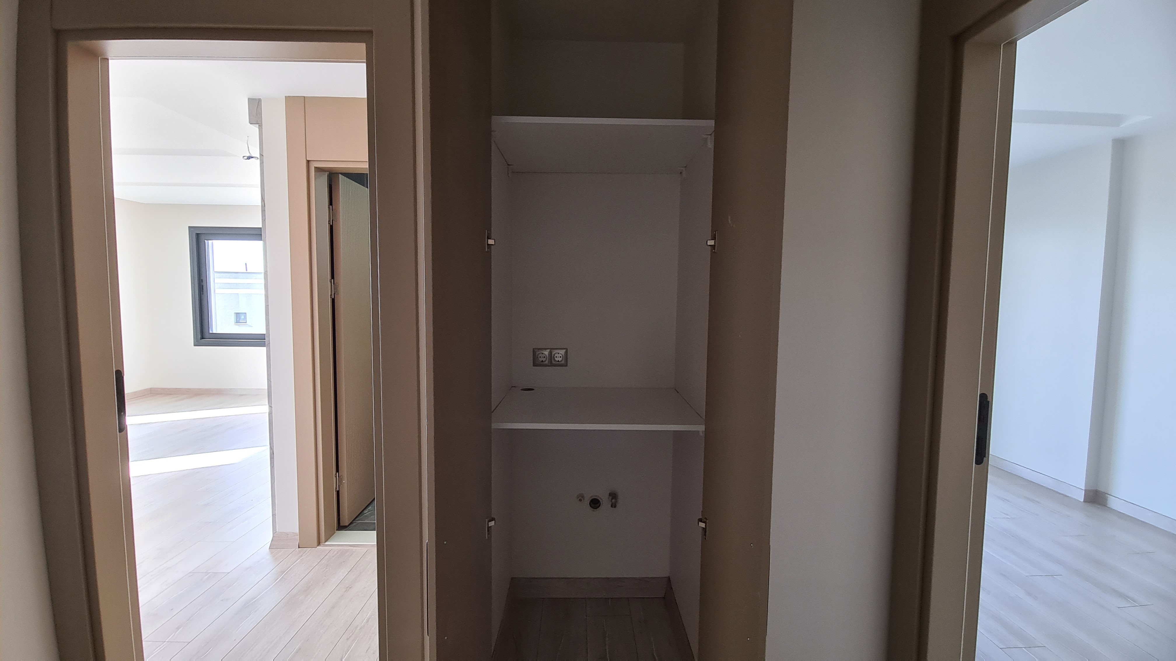 Private Villa with Private Pool Close to Long Beach and Shopping Mall