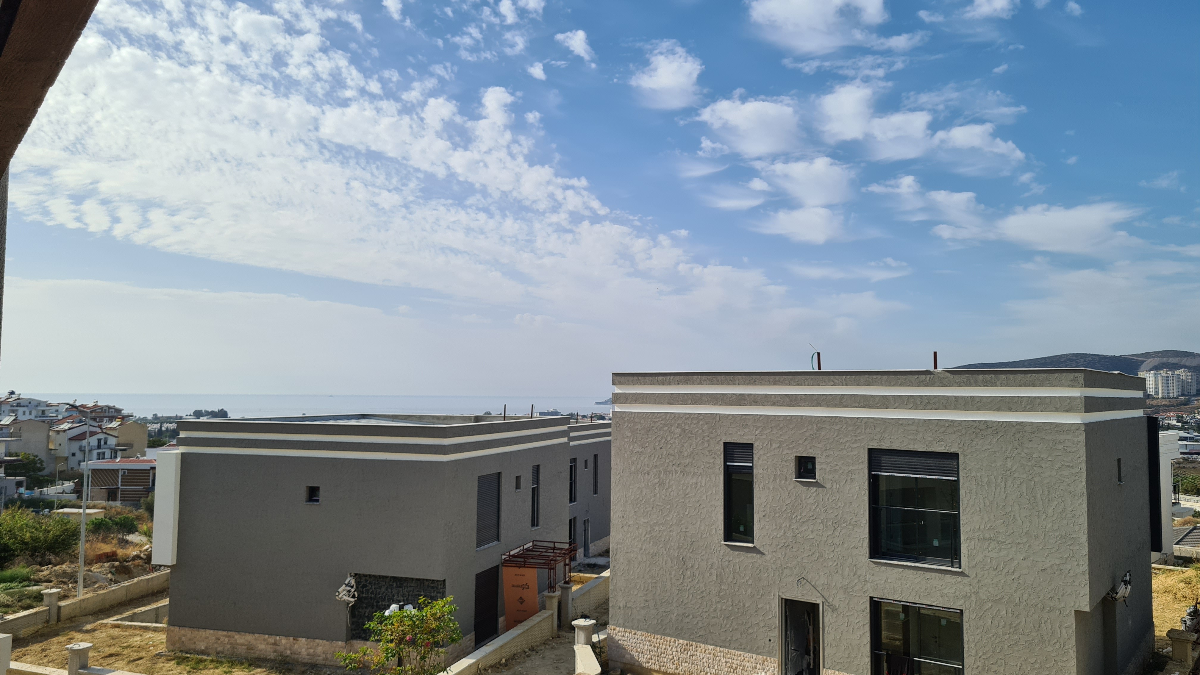 Private Villa with Private Pool Close to Long Beach and Shopping Mall