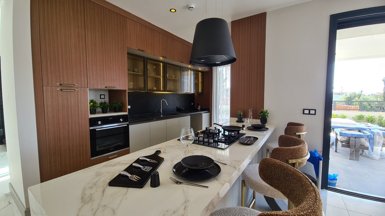 ОТДЕЛЬНАЯ ВИЛЛА С ВИДОМ НА МОРЕ В КУШАДАСЫ.