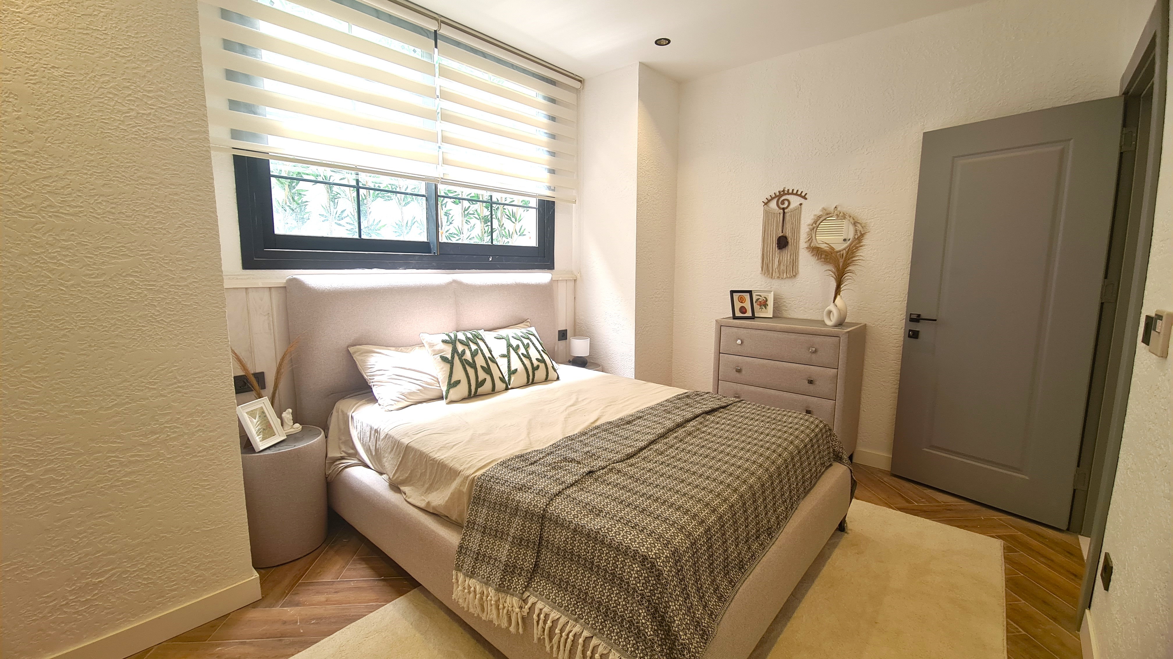 Country Style Semi-Detached Villa For Sale