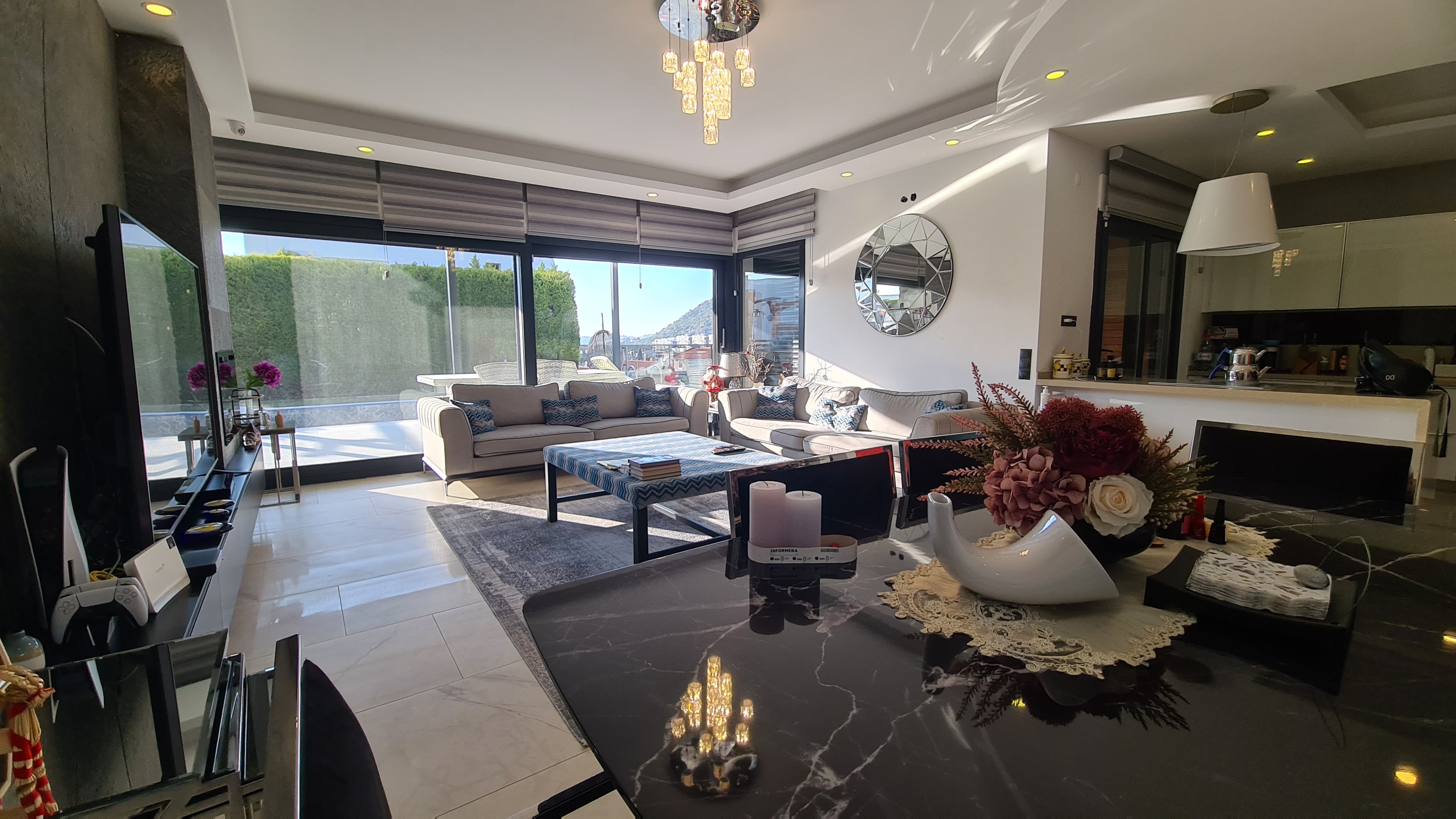 FULLY FURNISHED , 4 BEDROOM 4 BATHROOM 500 SQM PLOT