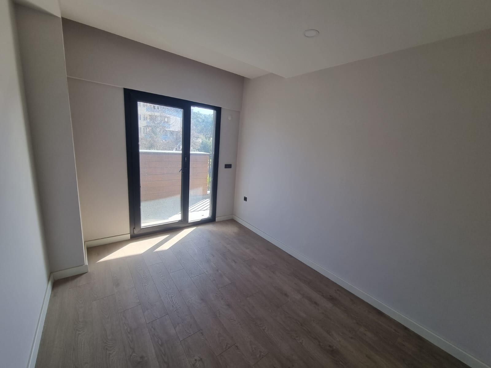 Exceptional Apartment Offering Modern Comfort and Luxury with Pool, 2 Bedrooms, and Balcony