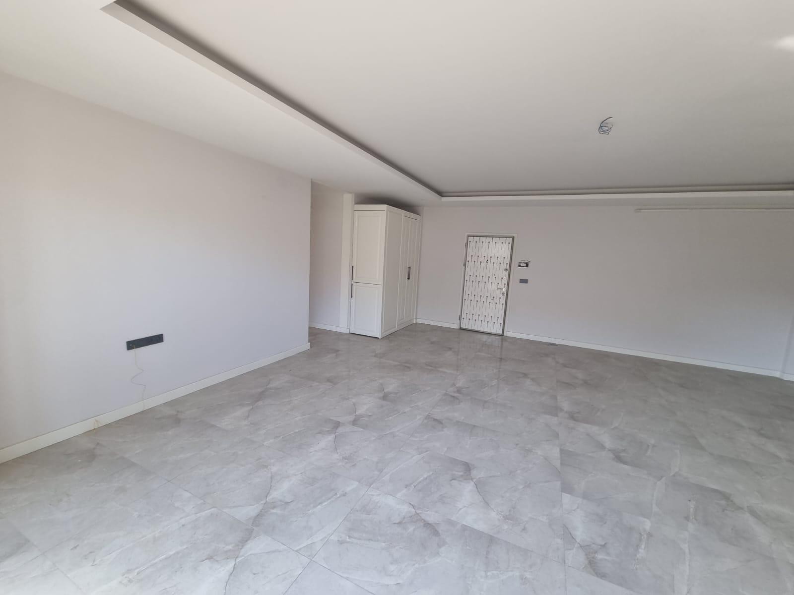 Exceptional Apartment Offering Modern Comfort and Luxury with Pool, 2 Bedrooms, and Balcony