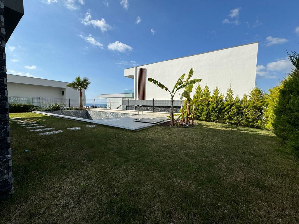 BOUTIQUE VILLA WITH PRIVATE POOL CLOSE TO THE BEACH