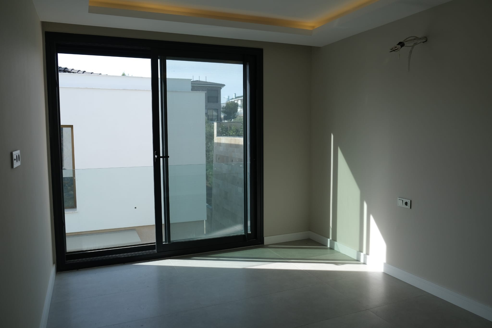 4+1 Villa with Private Pool in Ladies Beach