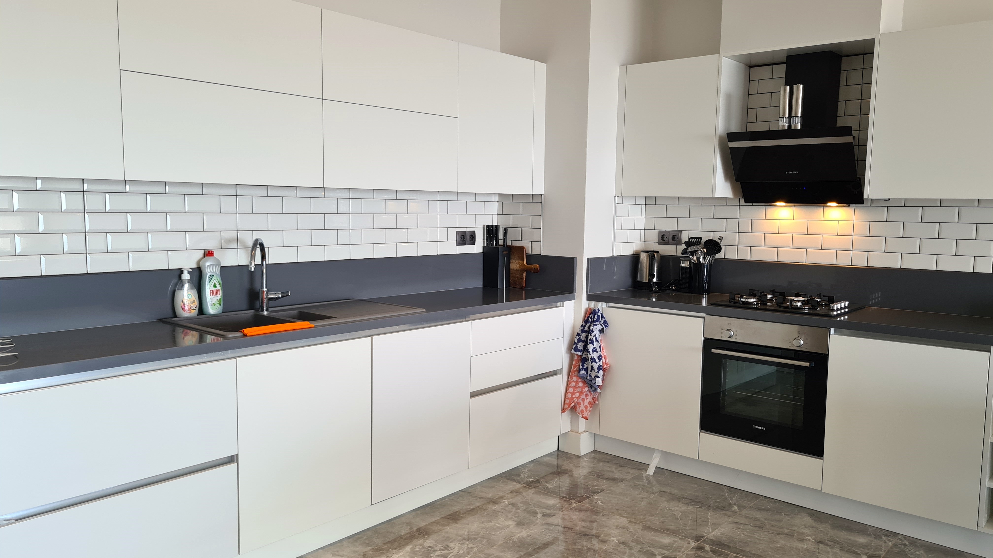 Luxury 3+1 Apartment with Full Sea View, Within Walking Distance to Ladies Beach, in a Prestigious Complex