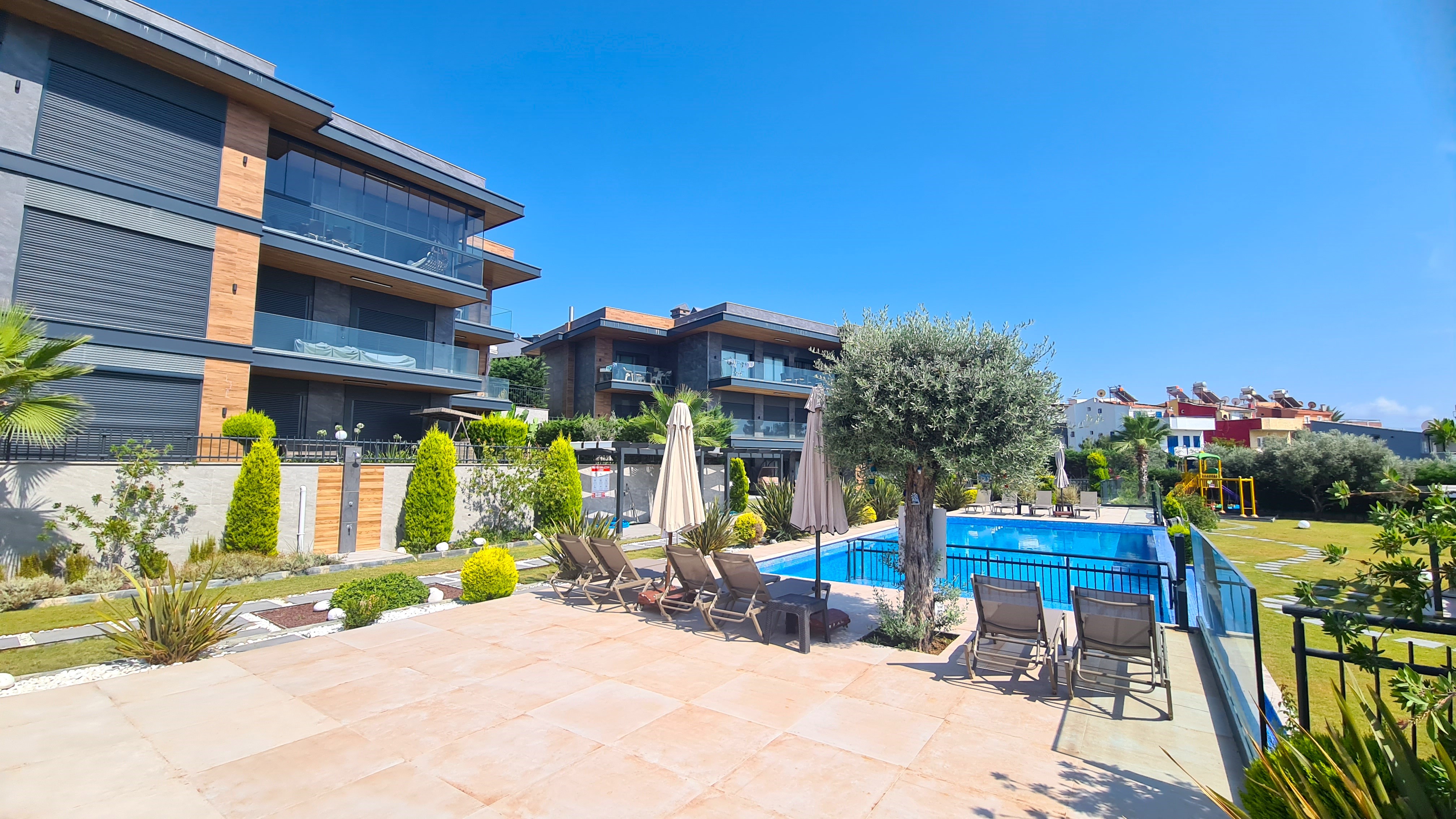 Luxury 3+1 Apartment with Full Sea View, Within Walking Distance to Ladies Beach, in a Prestigious Complex