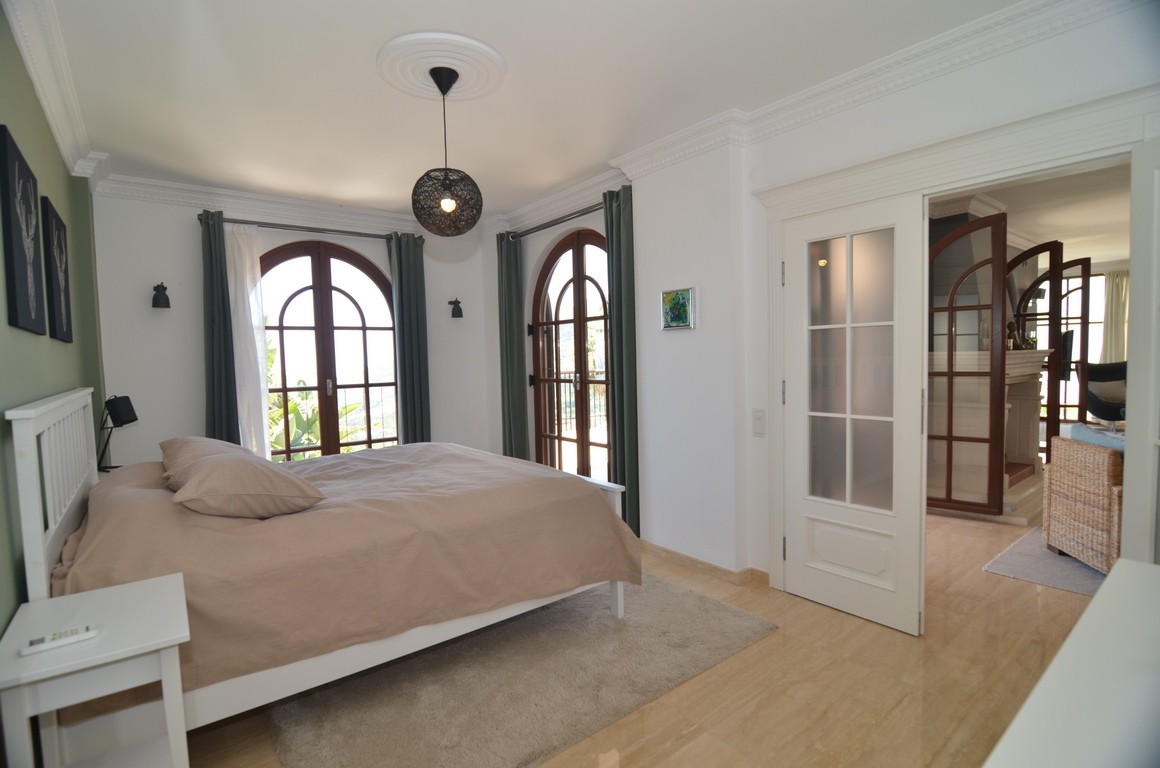 ОТДЕЛЬНАЯ ВИЛЛА С ЧАСТНЫМ БАССЕЙНОМ В АЛАНИИ OASIS SKY CLUB