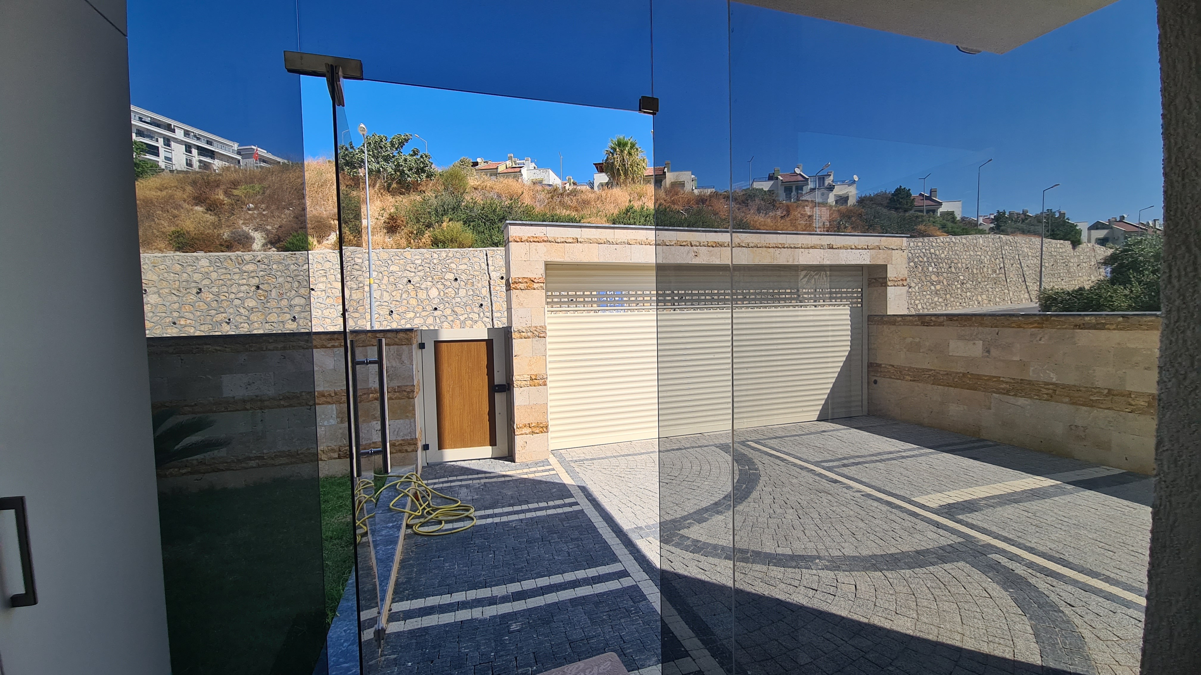 For Sale: Unique Sea-View Fully Furnished Triplex Villa, Just 500 Meters from the Beach