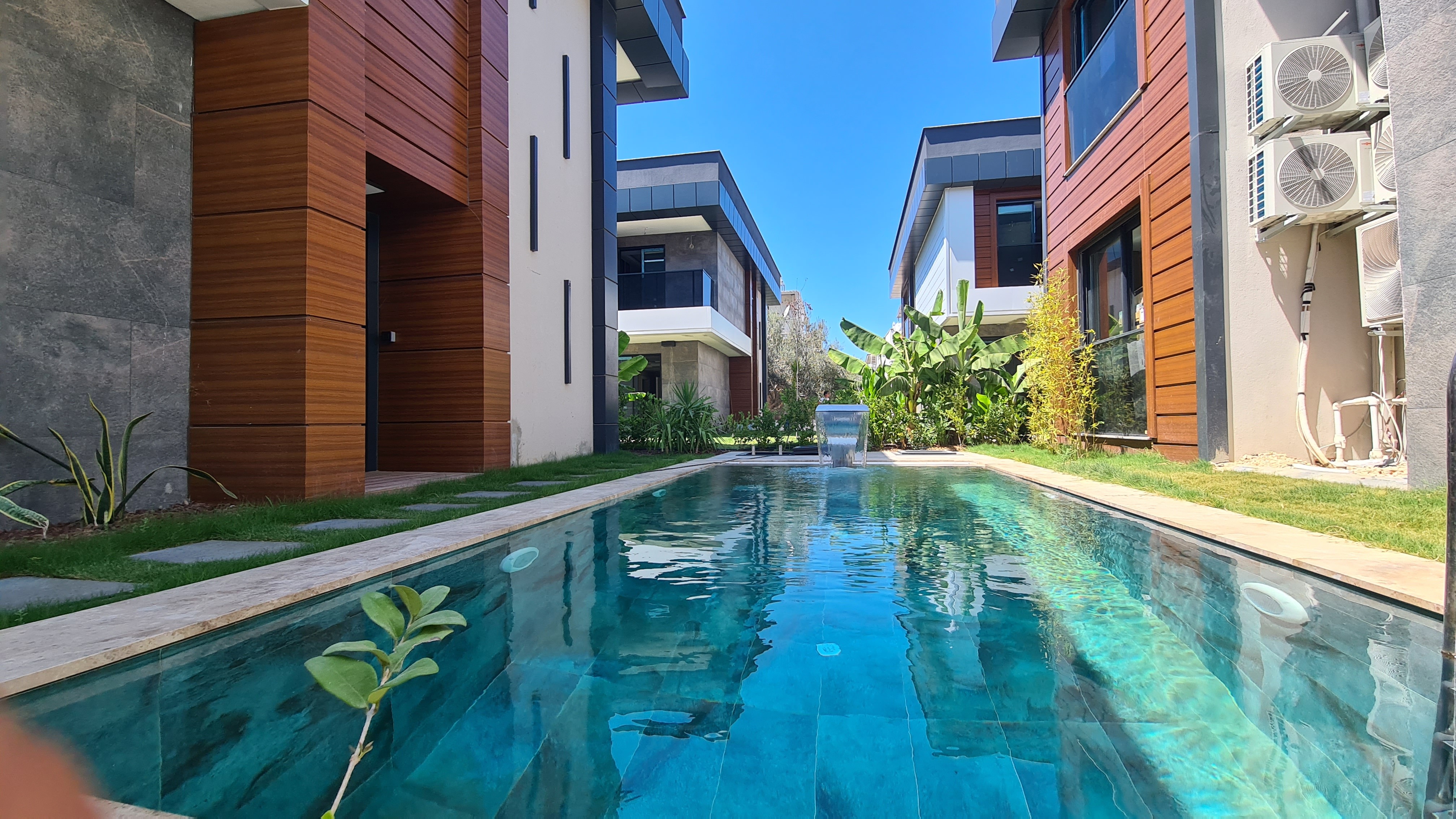 For Sale: Modern 4-Bedroom, 4-Bathroom Villa with Private Pool , Just 700 Meters from the Beach in Kuşadası