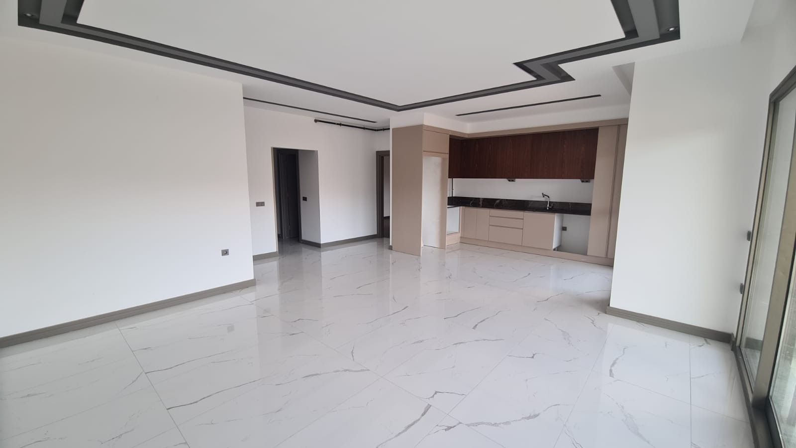 Luxury Apartment in a modern complex in kusadasi for sale