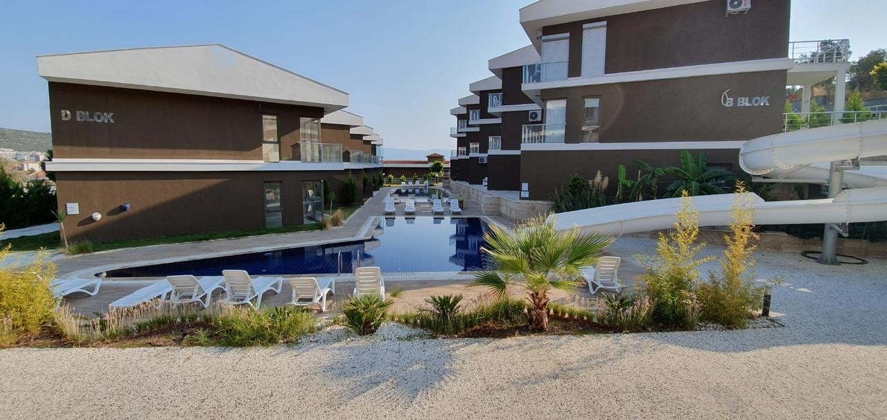 2+1 Apartment with a sea view in Ladies Beach