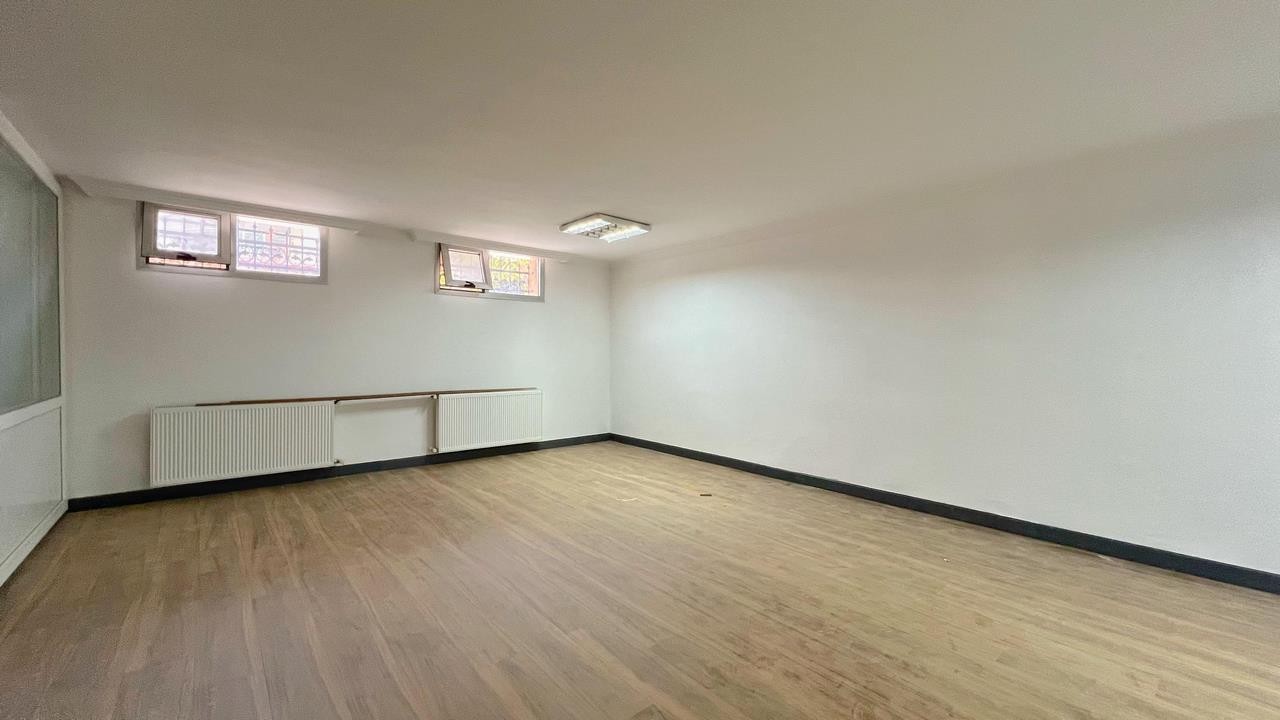 PRIVATE DETACHED VILLA  WITH SEA VIEW IN MARINA AREA