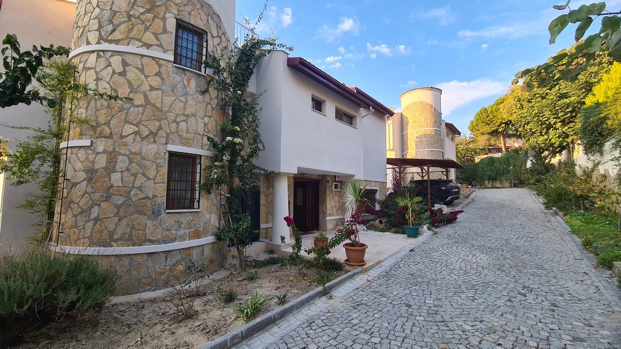 "Stunning 5-Bedroom Villa with Private Pool, Nature and Sea Views in Kuşadası Soğucak"