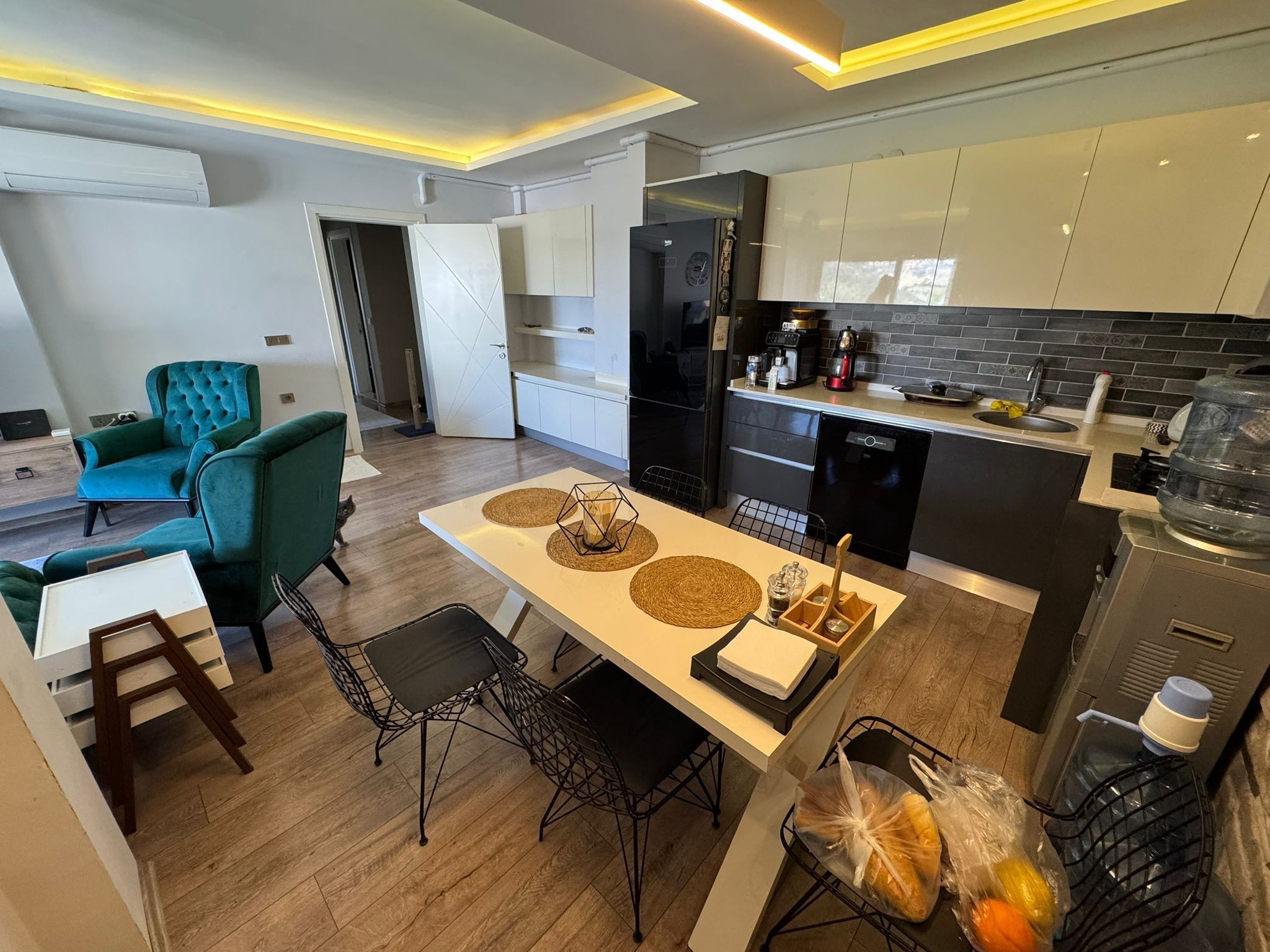 КВАРТИРА 1+1 В ЦЕНТРЕ ГОРОДА КУШАДАСЫ.