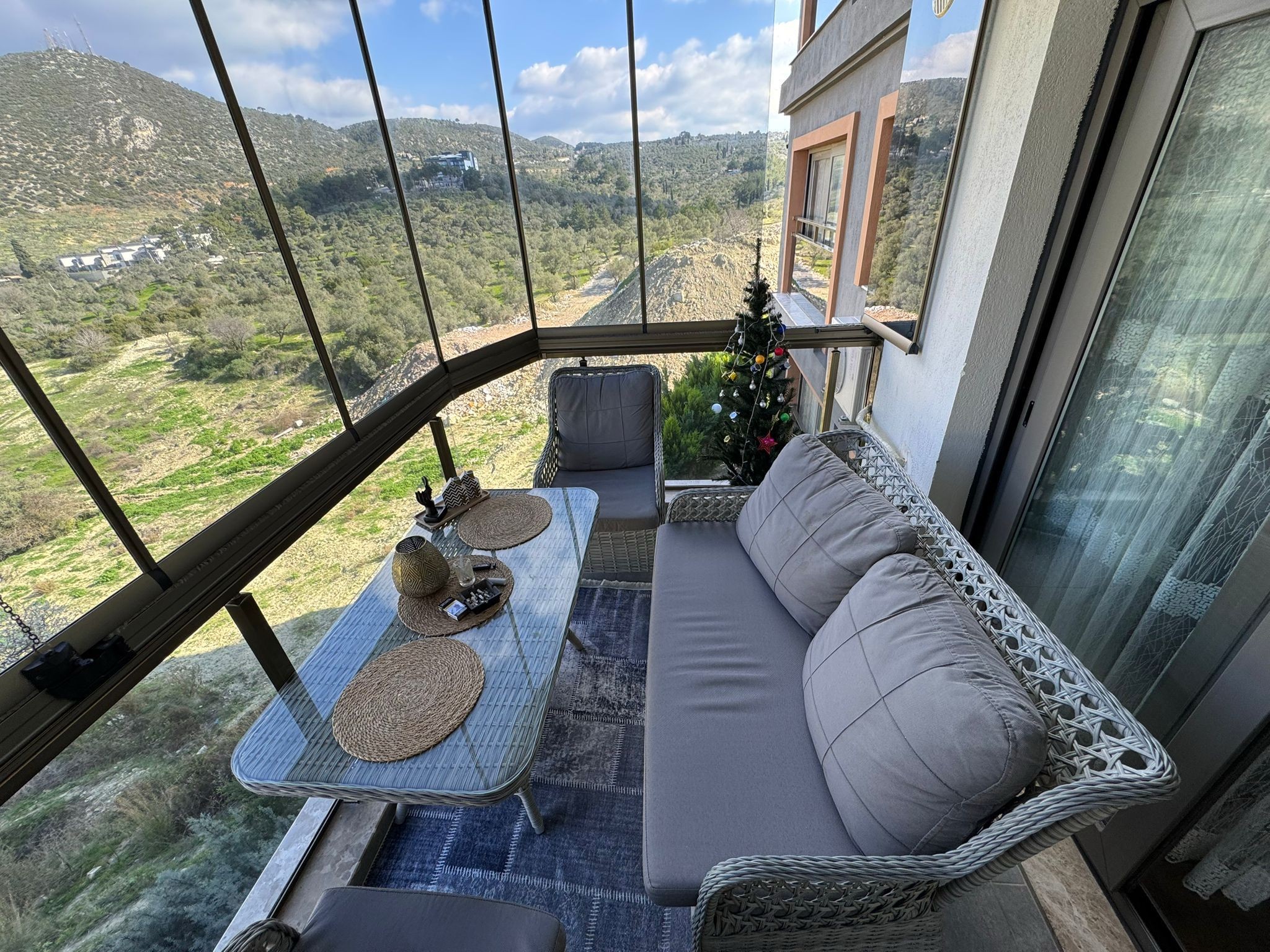 КВАРТИРА 1+1 В ЦЕНТРЕ ГОРОДА КУШАДАСЫ.