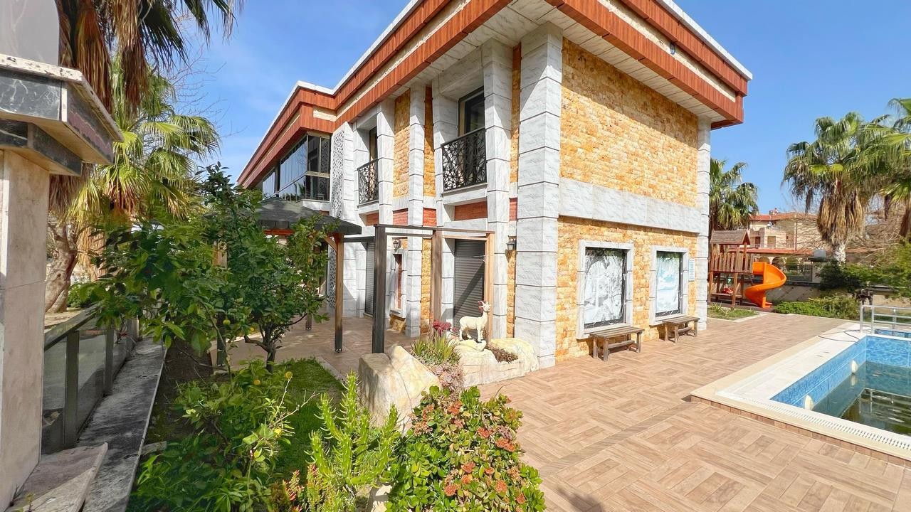 2+1 Apartment in Davutlar, 750 Meters to the Sea