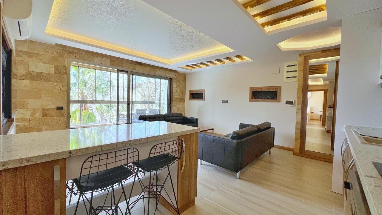 2+1 Apartment in Davutlar, 750 Meters to the Sea