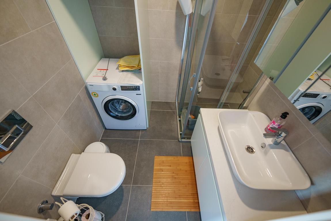 For Sale: 2-Bedroom Apartment with Stunning Sea View