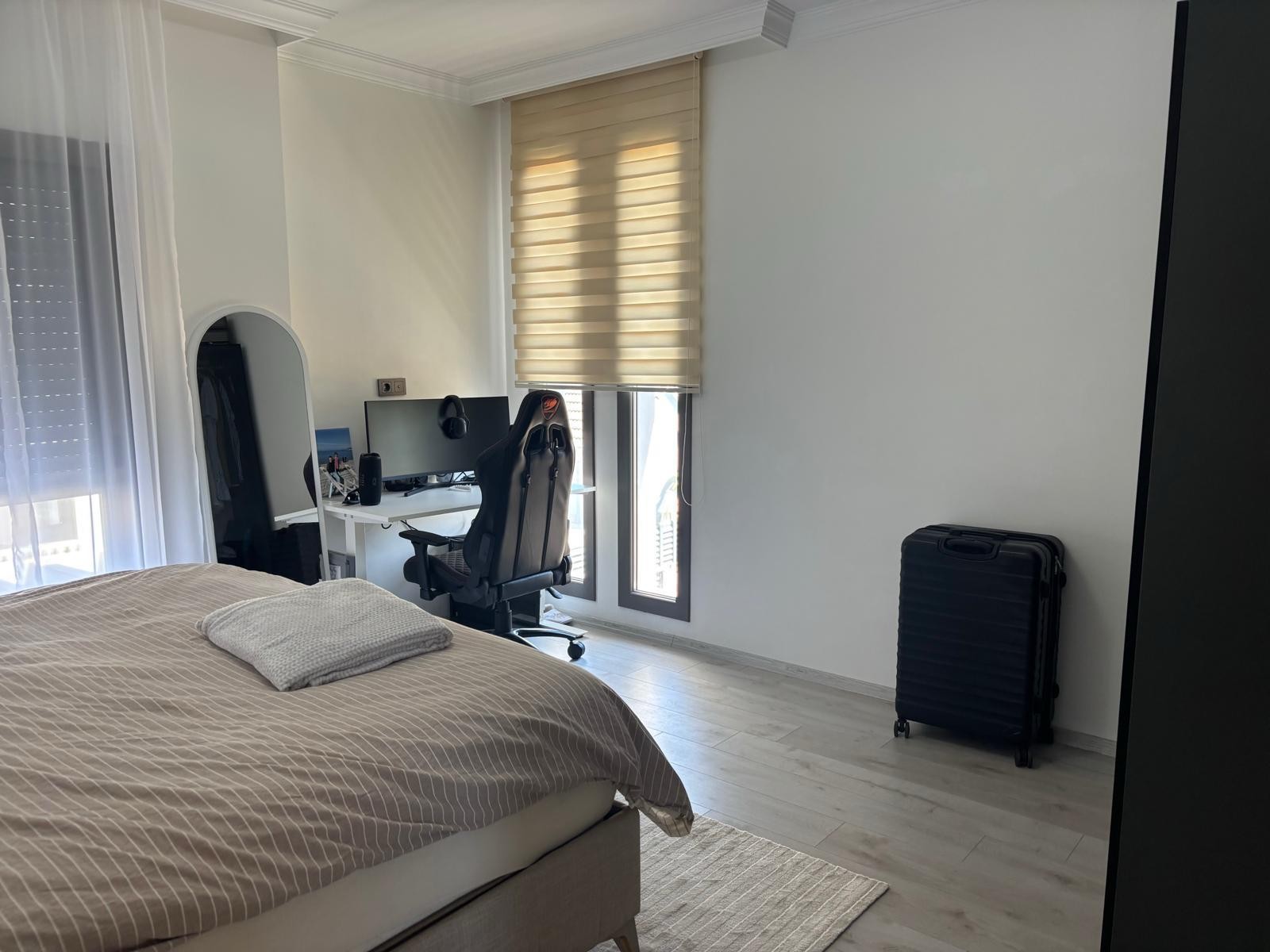 Detached villa with private pool for sale kusadasi